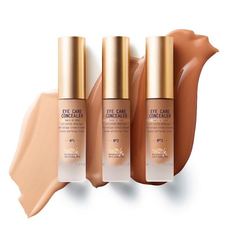 Eye Care Concealer je pravi izdelek za izboljšanje predela okrog oči