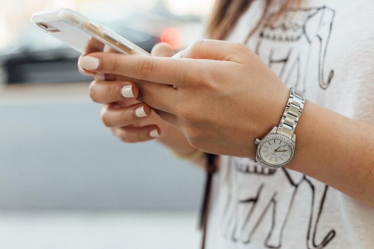 Joga za vse, ki preradi uporabljajo pametni telefon