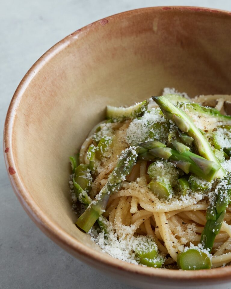 Pasta primavera s šparglji